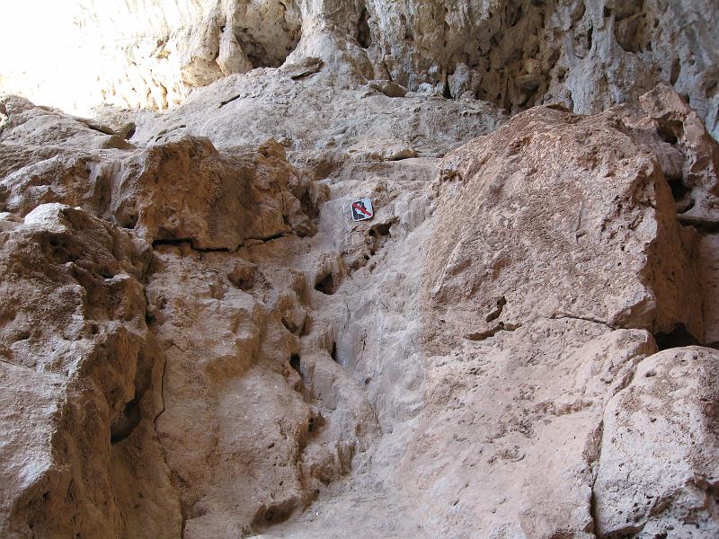 Tonto Natural Bridge 073.jpg